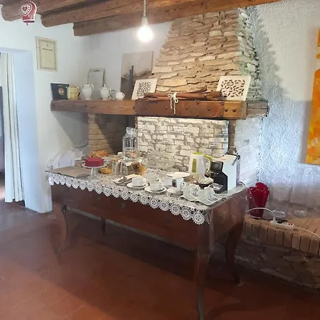 Ca' Amorino Bed & Breakfast *